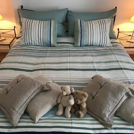 Les Amandiers 몽트뢰