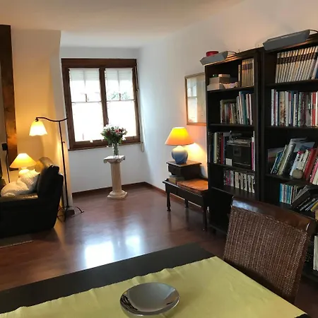 Les Amandiers 몽트뢰